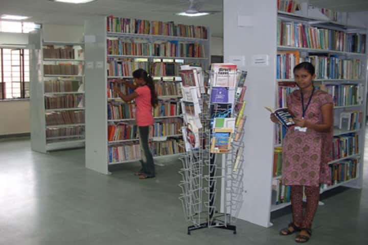 Shree Siddhivinayak Mahila Mahavidyalaya campus in Pune, Maharashtra, India — photo 3