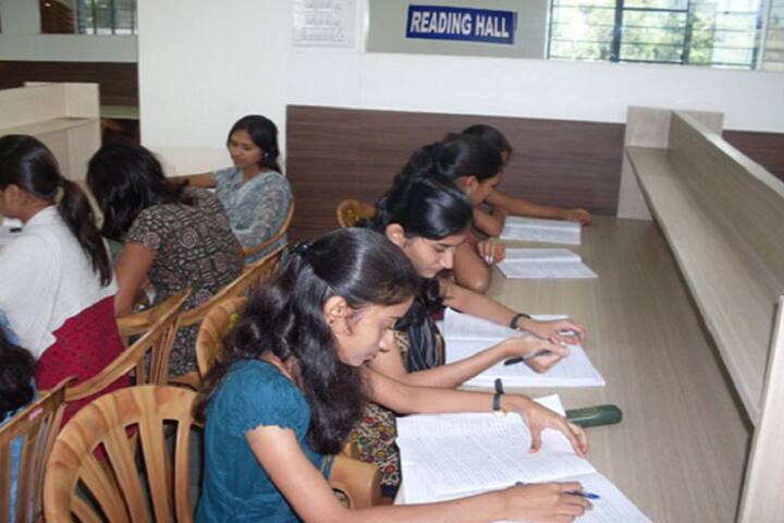 Shree Siddhivinayak Mahila Mahavidyalaya campus in Pune, Maharashtra, India — photo 4