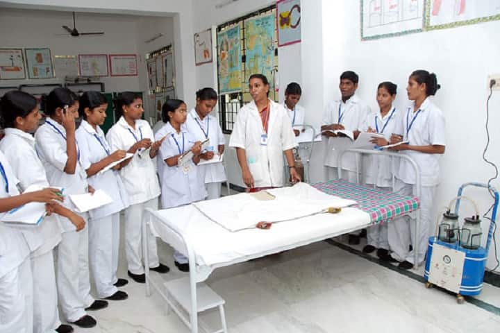 Venkateswara Nursing College campus in Chennai, Tamil Nadu, India — photo 2