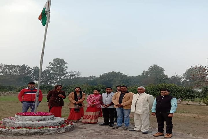 Ram Sajeevan Savitri Devi Degree College campus in Barabanki, Uttar Pradesh, India — photo 5