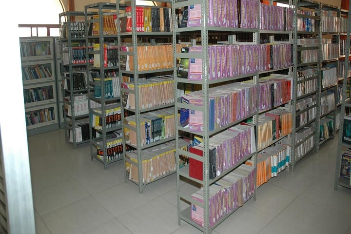 Rajasthan Pharmacy College campus in Jaipur, Rajasthan, India — photo 4