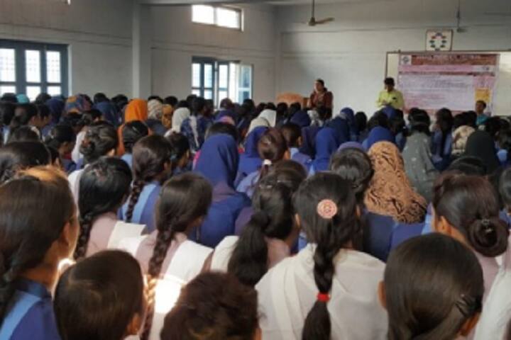 Rajan College of Womens Education campus in Mau, Uttar Pradesh, India — photo 4