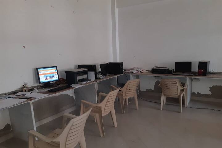 Krishna College campus in Mathura, Uttar Pradesh, India — photo 2