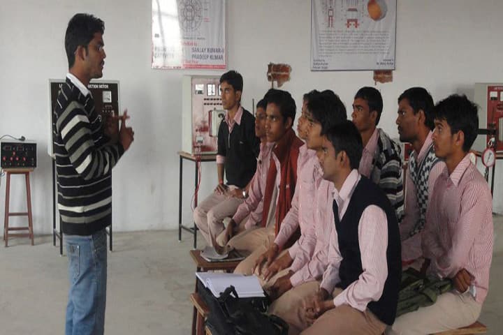 Shri Bajrang Polytechnic College campus in Deeg, Rajasthan, India — photo 2
