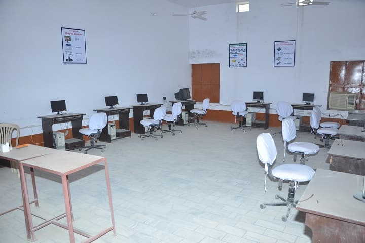 Dr Rajendra Prasad PG College campus in Hanumangarh, Rajasthan, India — photo 3