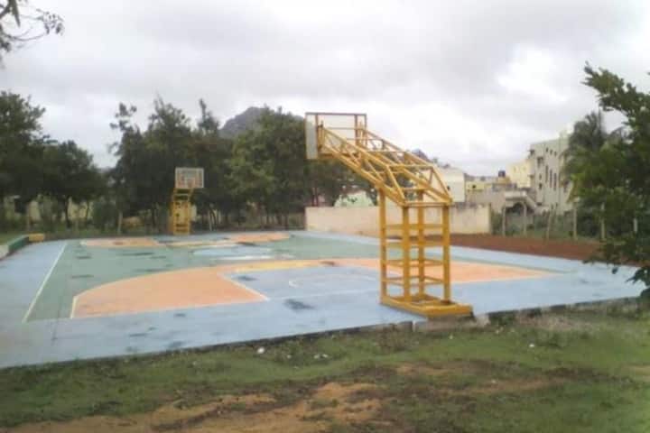 SJM Dental College and Hospital campus in Chitradurga, Karnataka, India — photo 5