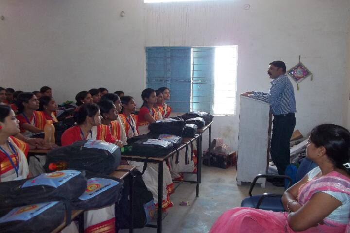 Keshari Shikshan Samiti campus in Janjgir, Chhattisgarh, India — photo 3