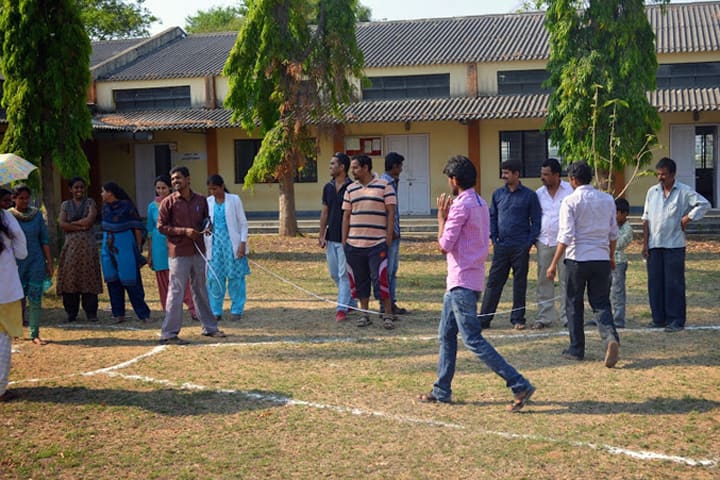 Sharavathi Dental College and Hospital campus in Shivamogga, Karnataka, India — photo 3