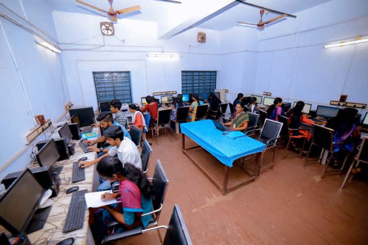 NSS College campus in Nilamel, Kerala, India — photo 4