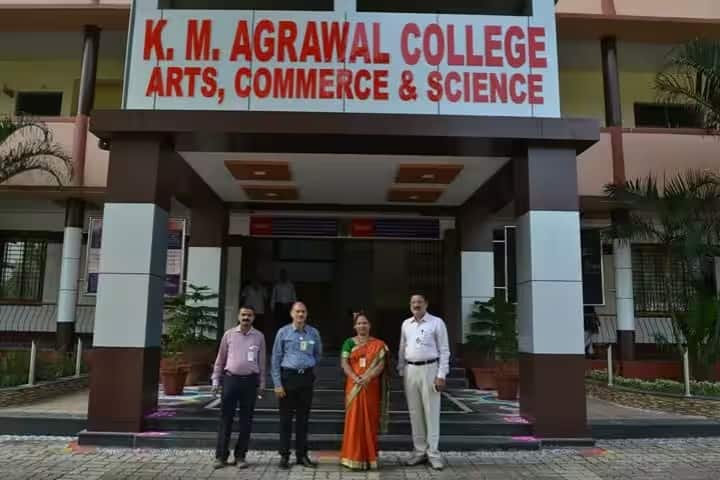 KM Agrawal College of Arts Commerce and Science campus in Kalyan, Maharashtra, India — photo 1