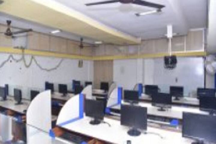 Shri SH Kelkar College of Arts Commerce and Science campus in Sindhudurg, Maharashtra, India — photo 5