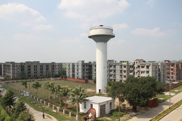 Jyotirao Phule Subharti College of Physiotherapy campus in Meerut, Uttar Pradesh, India — photo 5