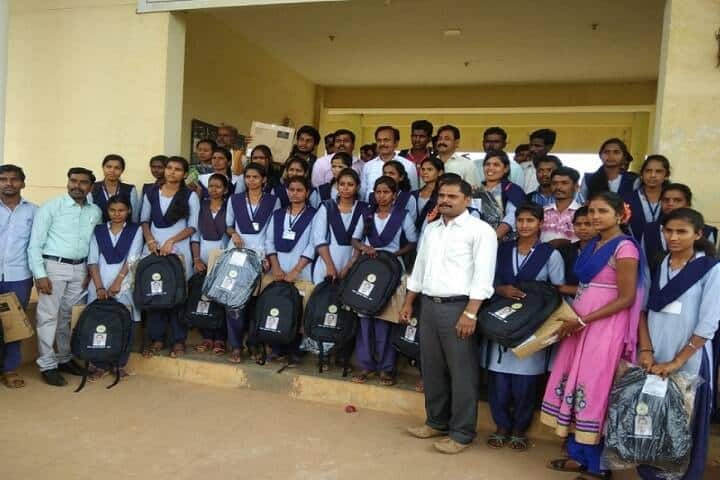 Government First Grade College campus in Jagalur, Karnataka, India — photo 4