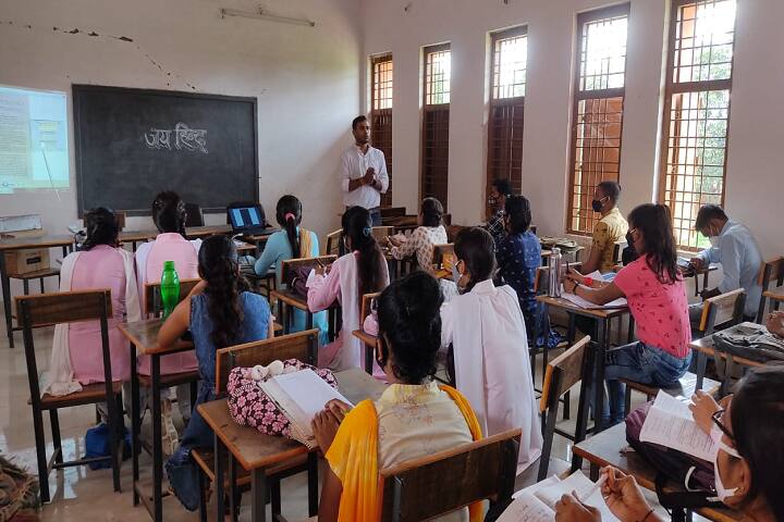 Government College campus in Mungeli, Chhattisgarh, India — photo 2