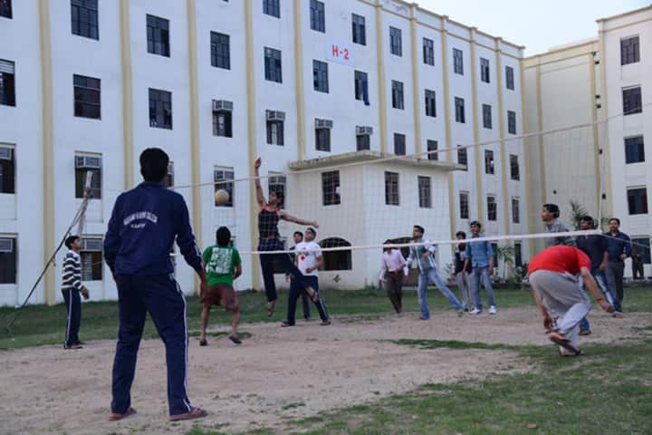 Naraina Vidya Peeth Management Institute campus in Kanpur, Uttar Pradesh, India — photo 3