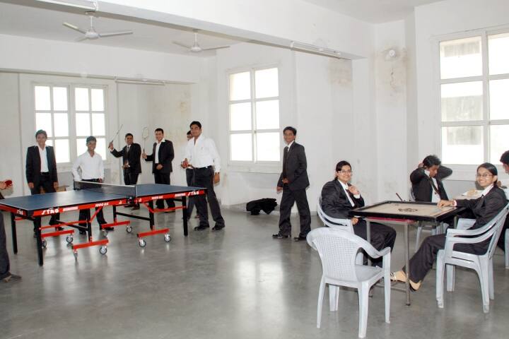 CK Pithawalla Institute of Management campus in Surat, Gujarat, India — photo 2