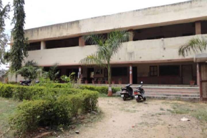 Gurjar Bharti B Ed College campus in Dahod, Gujarat, India — photo 1