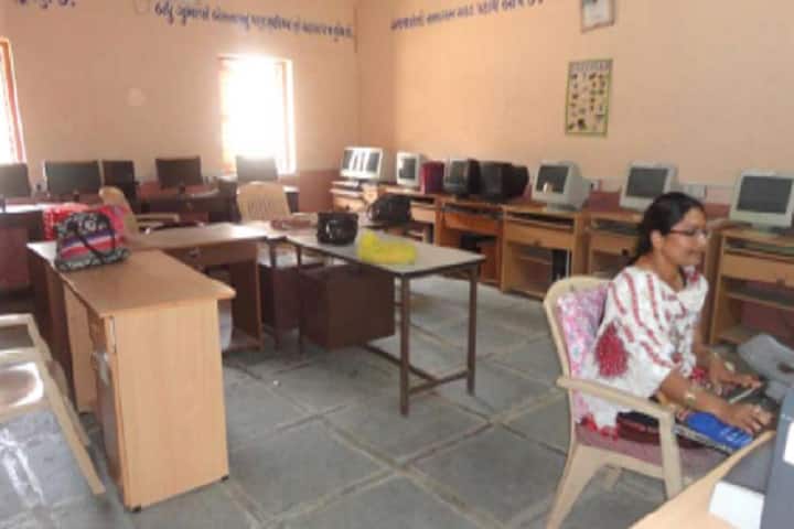 Gurjar Bharti B Ed College campus in Dahod, Gujarat, India — photo 4