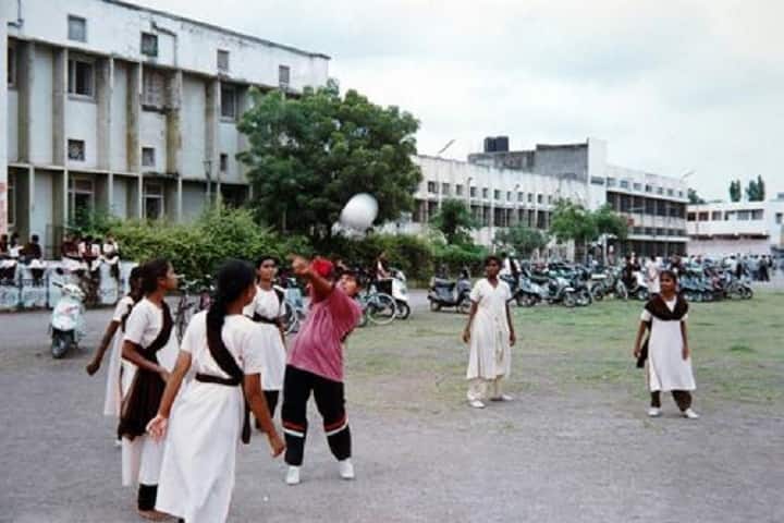 Dr Indirabai Bhaskarrao Mahila Kala Mahavidyala campus in Aurangabad, Maharashtra, India — photo 6