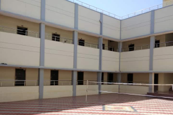 Agricultural College and Research Institute campus in Thanjavur, Tamil Nadu, India — photo 3