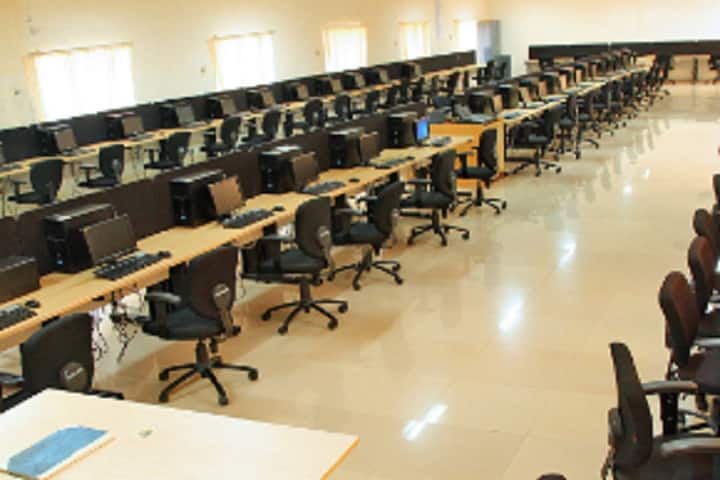 Talent Institute of Management Studies campus in Vattamkulam, Kerala, India — photo 3