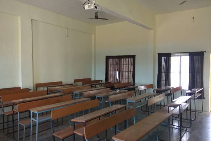Sri Indu Institute of Pharmacy campus in Sheriguda, Telangana, India — photo 2