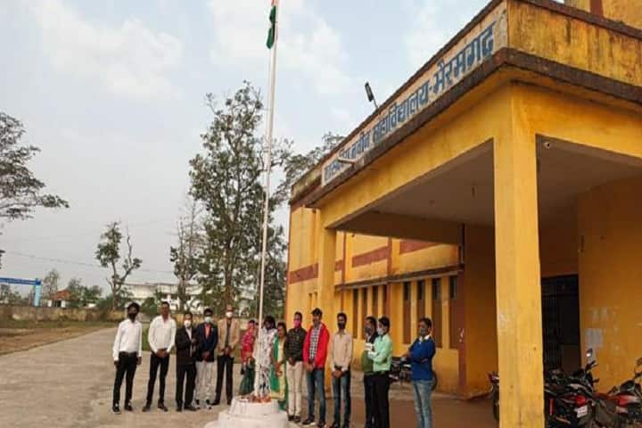 Government Naveen College campus in Bhairamgarh, Chhattisgarh, India — photo 2