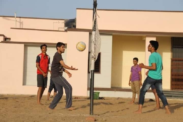Mahaveer Institute of Technology and Science campus in Pali, Rajasthan, India — photo 3