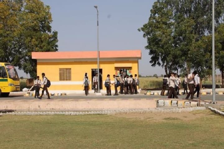 Mahaveer Institute of Technology and Science campus in Pali, Rajasthan, India — photo 4