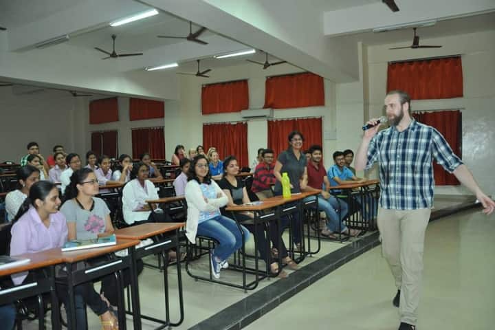 BKL Walawalkar Rural Medical College campus in Ratnagiri, Maharashtra, India — photo 4