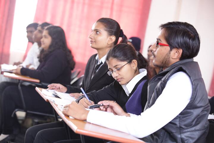 Sharda Institute of Management and Technology campus in Kanpur, Uttar Pradesh, India — photo 3