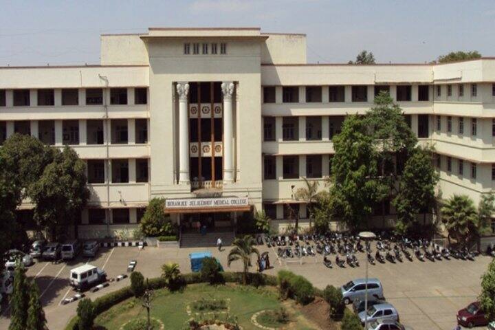 BJMC Pune campus in Pune, Maharashtra, India