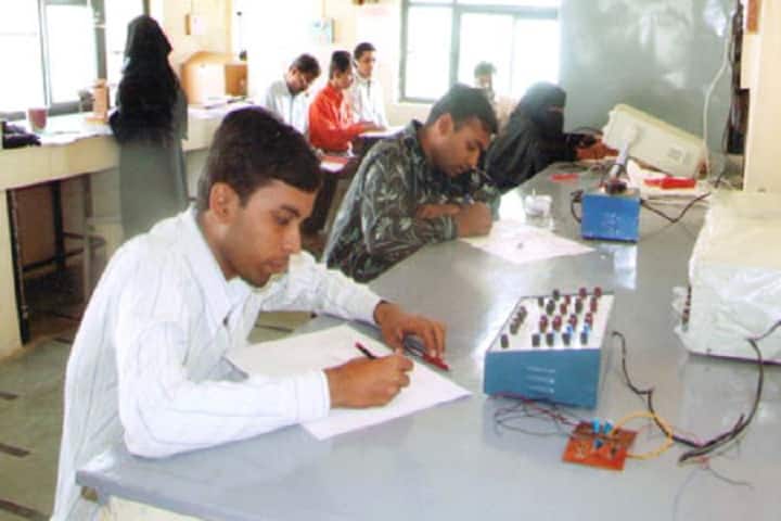 Sir Sayyed College of Arts campus in Aurangabad, Maharashtra, India — photo 4