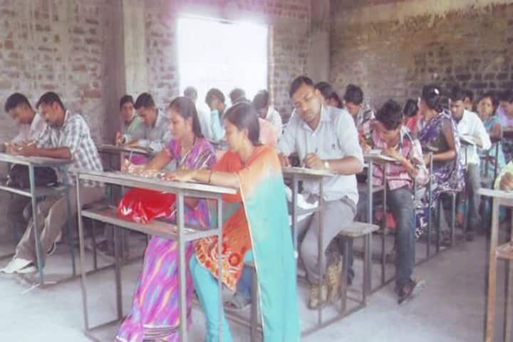 Sant Kabir Shikshan Prasarak Mandals Senior Arts College campus in Aurangabad, Maharashtra, India — photo 2