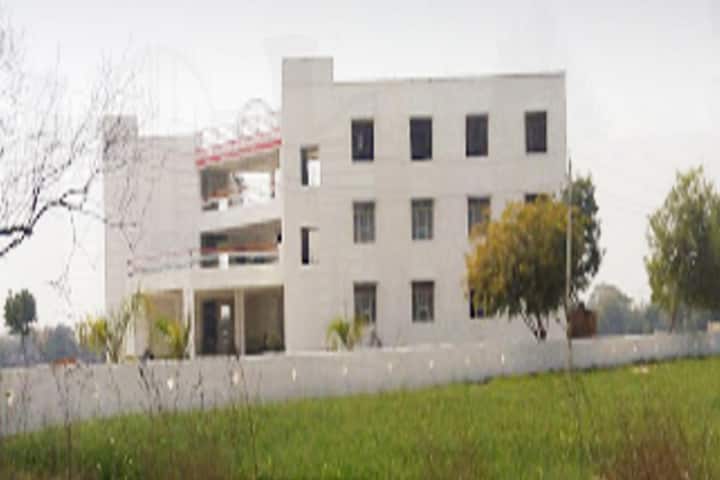 Rastraveer Nihalarati College of Commerce and Management campus in Varanasi, Uttar Pradesh, India — photo 1