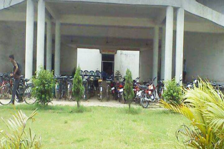 Rastraveer Nihalarati College of Commerce and Management campus in Varanasi, Uttar Pradesh, India — photo 5