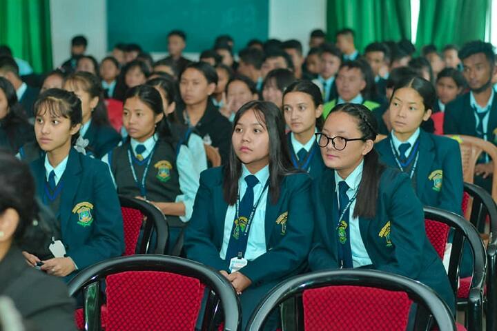 Mirik College campus in Darjeeling, West Bengal, India — photo 4