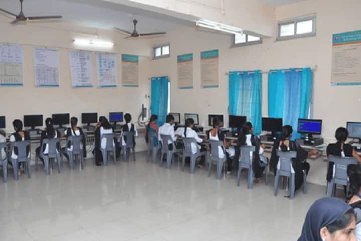 Vidya Vikas Pratishthan Institute of Engineering and Technology campus in Solapur, Maharashtra, India — photo 4
