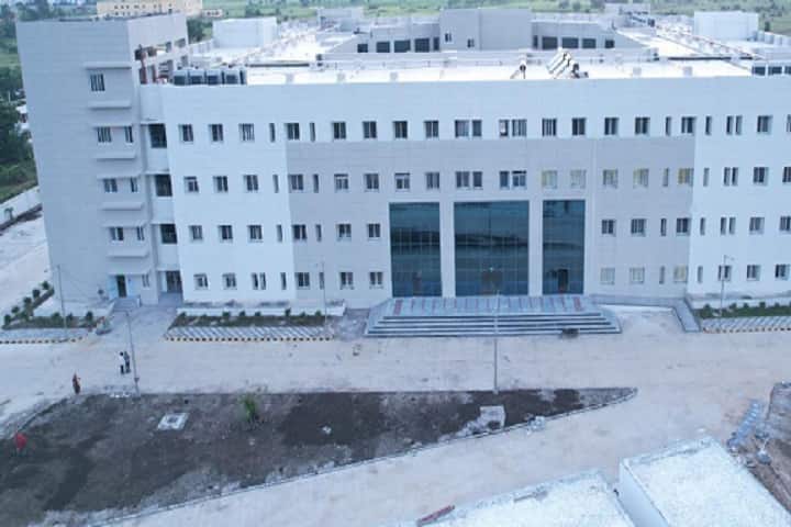 Sunderlal Patwa Government Medical College campus in Mandsaur, Madhya Pradesh, India — photo 1