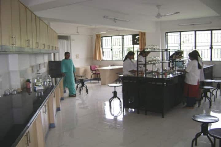 MCE Society's Abeda Inamdar Senior College of Arts Science and Commerce campus in Pune, Maharashtra, India — photo 6