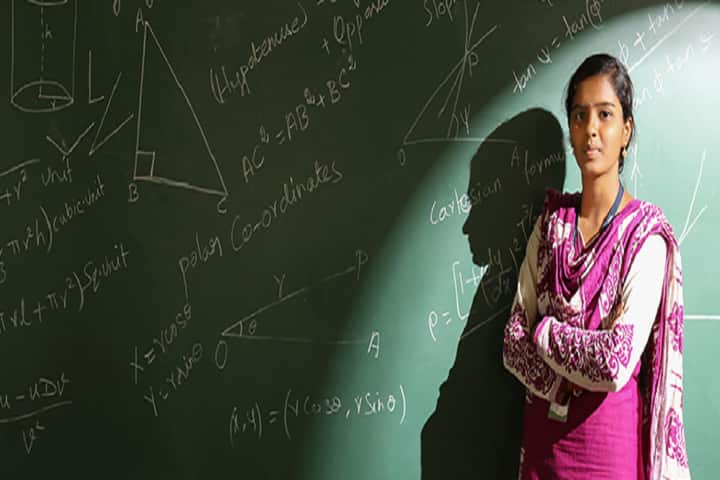 Vishwaksena Arts and Science College for Women campus in Thiruvallur, Tamil Nadu, India — photo 2
