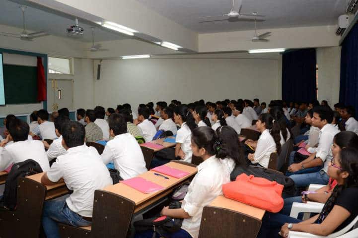 Mahatma Gandhi Missions College of Engineering and Technology campus in Noida, Uttar Pradesh, India — photo 3