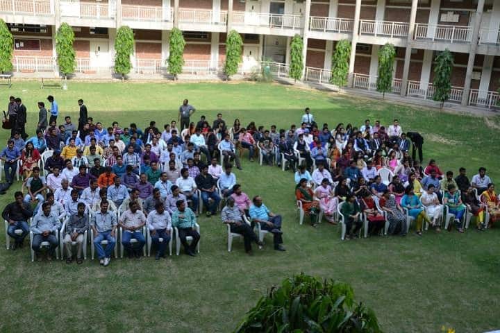 Mahatma Gandhi Missions College of Engineering and Technology campus in Noida, Uttar Pradesh, India — photo 5