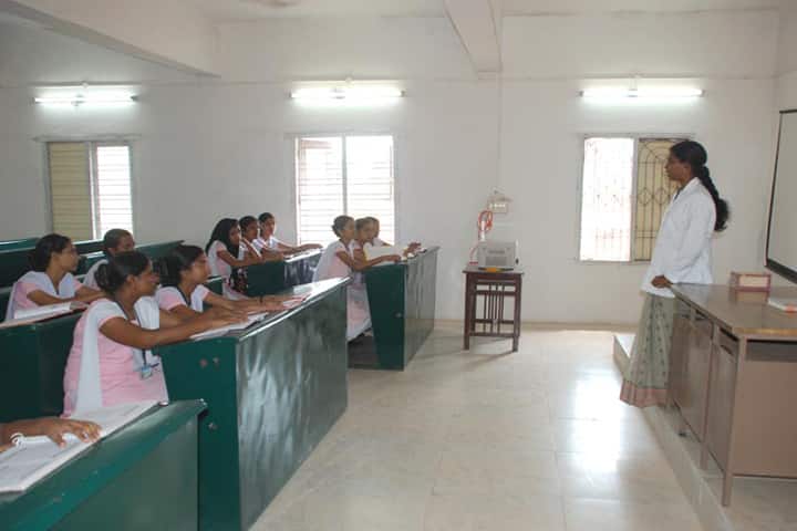Sardar Rajas College of Nursing campus in Tirunelveli, Tamil Nadu, India — photo 2