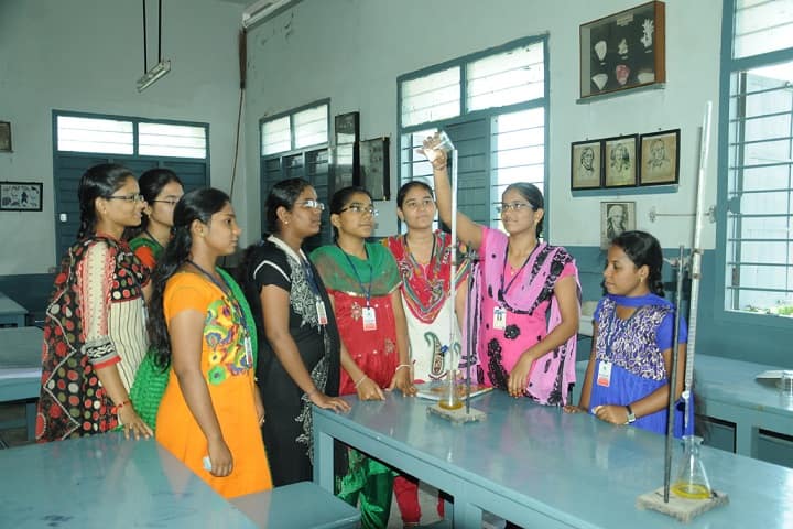 Jagarlamudi Kuppuswamy Choudary College campus in Guntur, Andhra Pradesh, India — photo 5