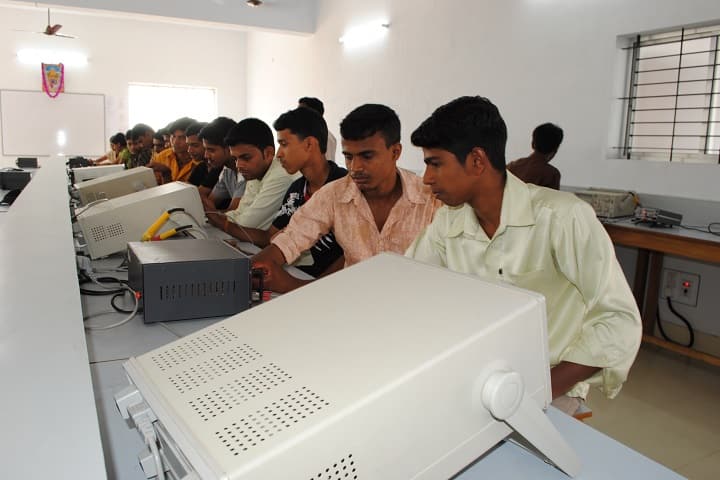 Kamath Institute of Technology campus in Udupi, Karnataka, India — photo 5