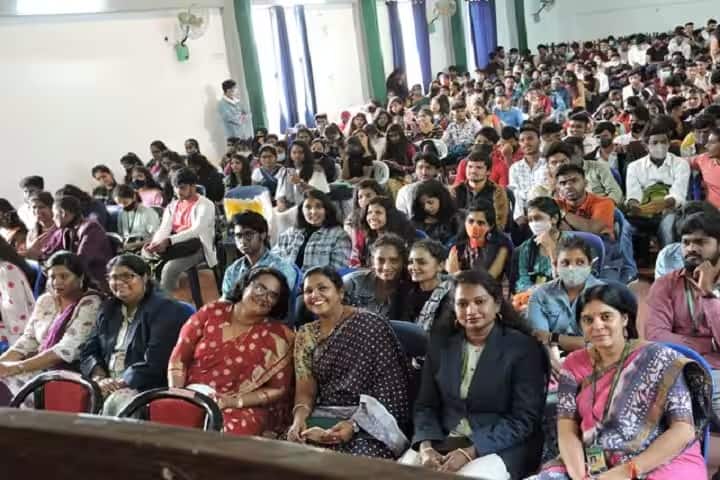 Bishop Cotton Academy of Professional Management campus in Bengaluru, Karnataka, India — photo 1