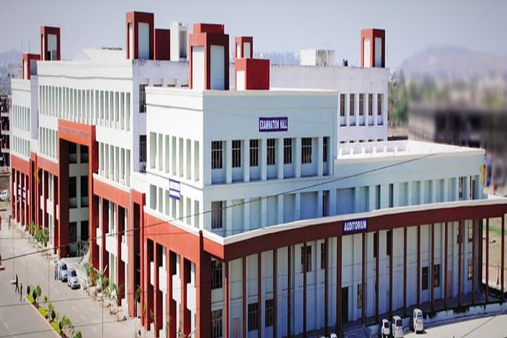 People's College of Medical Sciences and Research Centre campus in Bhopal, Madhya Pradesh, India — photo 1