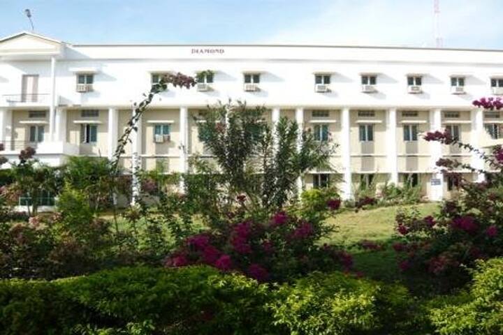 Rajaas Engineering College campus in Tirunelveli, Tamil Nadu, India — photo 2