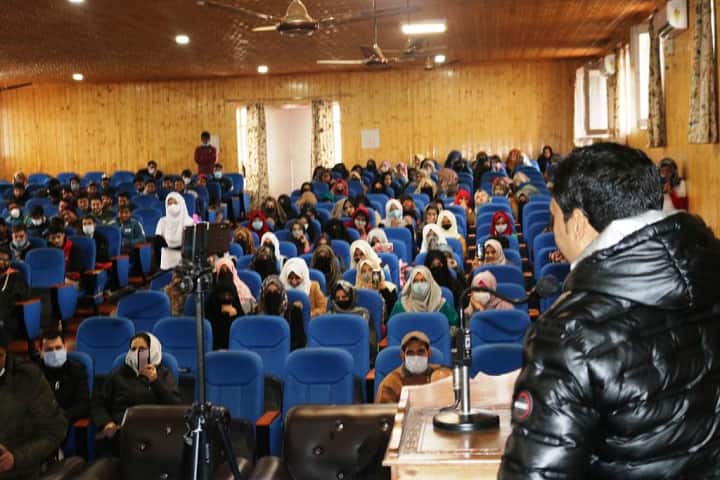 Government Degree College campus in Kupwara, Jammu and Kashmir, India — photo 4